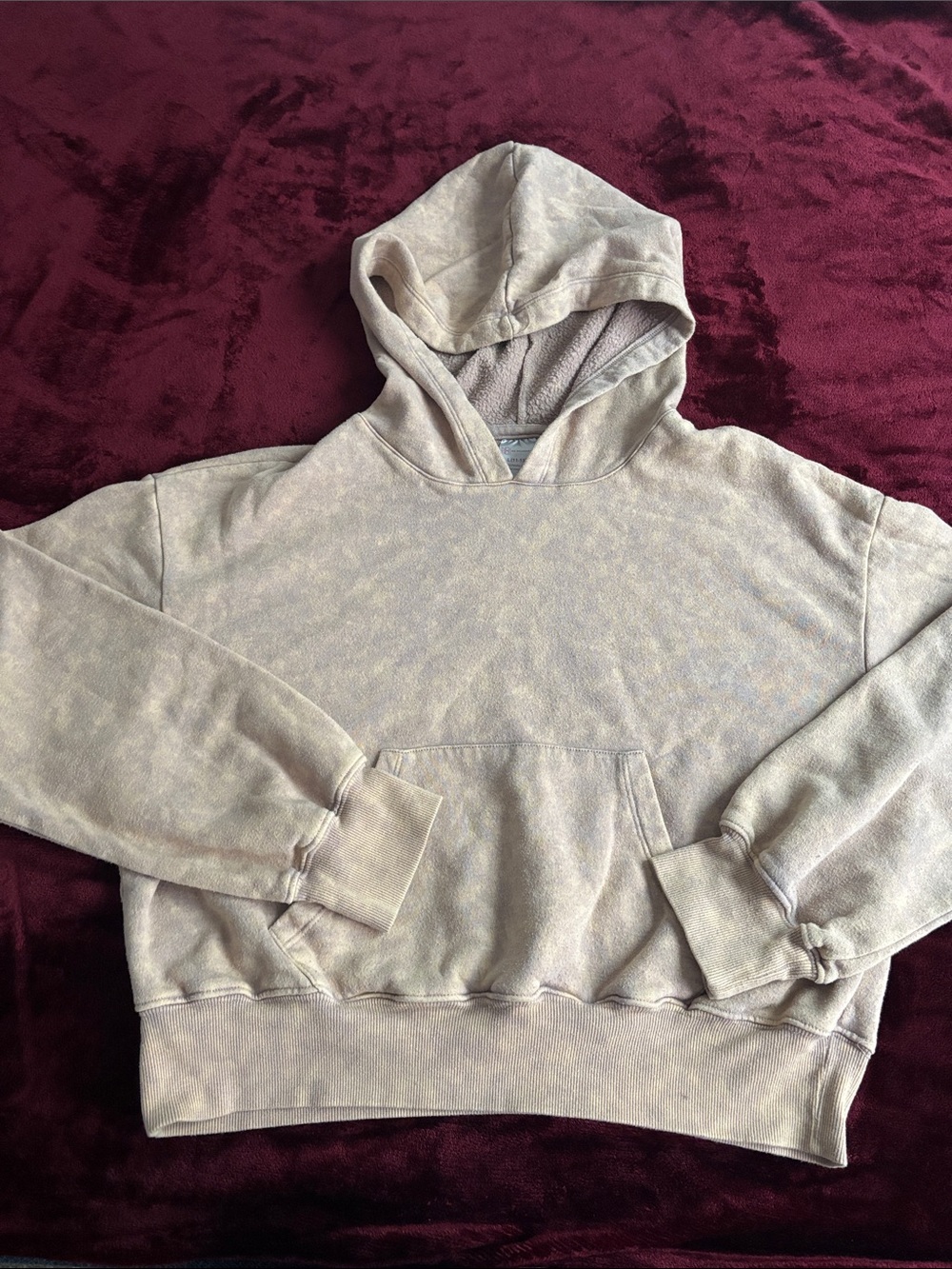 No Boundaries Women's Hooded Sweatshirt in Light Tan